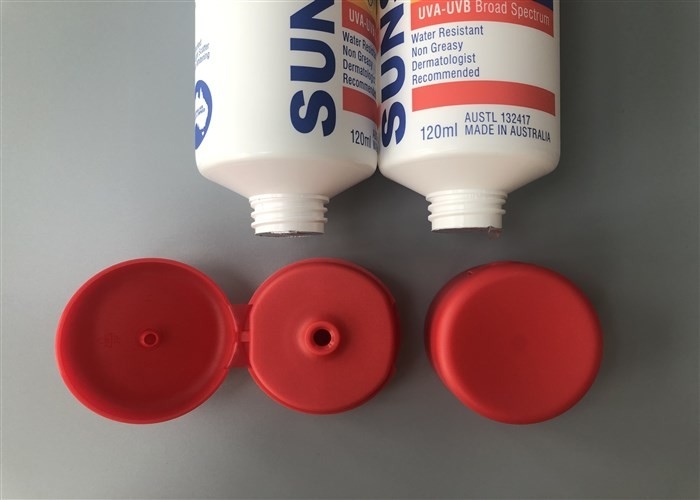 White Matt Coextruded Plastic Cosmetic Tubes With Matt Red Flip Tp Cap 120ml